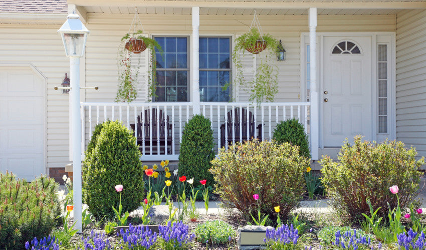 The Best Spring Lawn & Home Projects