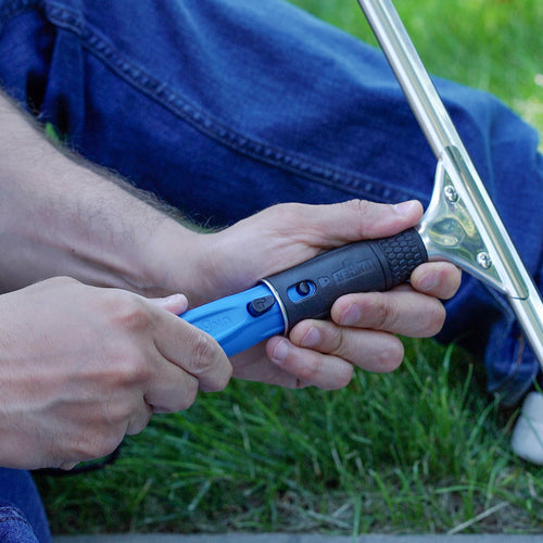 Unger Aluminum Telescopic Pole w/ Connect & Clean Locking Cone and Quick-Flip Clamps
